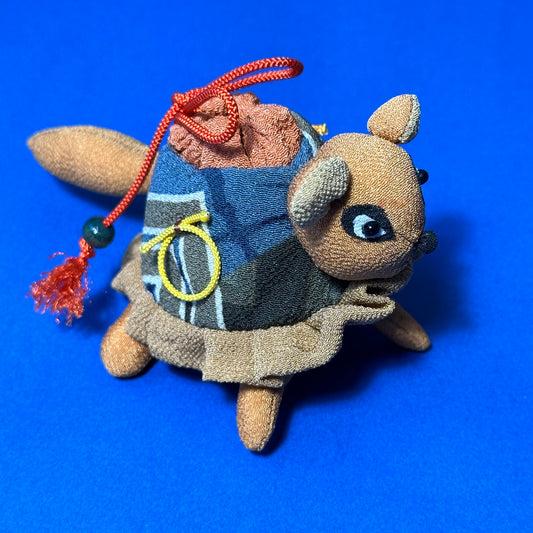 Bunbuku Chagama - Raccoon Dog Drawstring Pouch