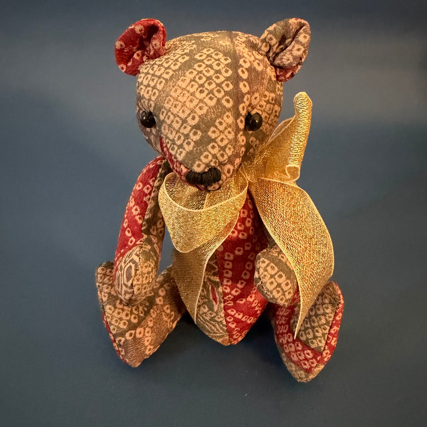 Teddy Bear (Silk)