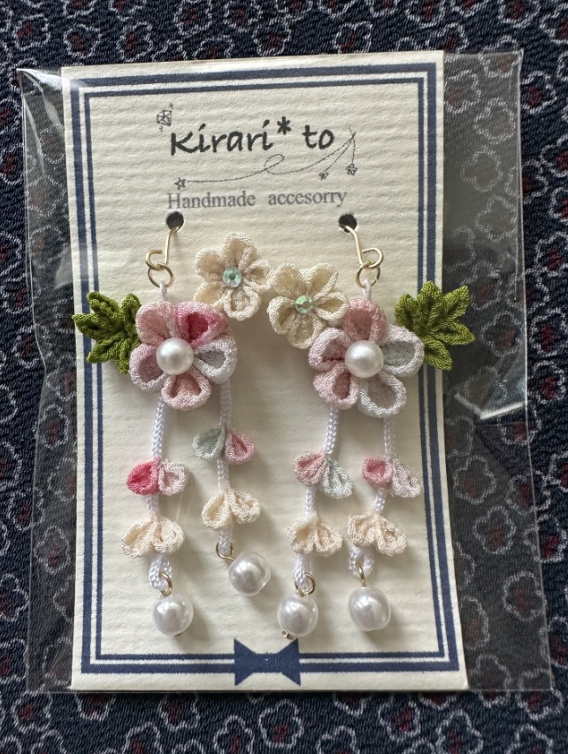 Kanzashi-Inspired Tsumami Flower Earrings — Blossom Grace