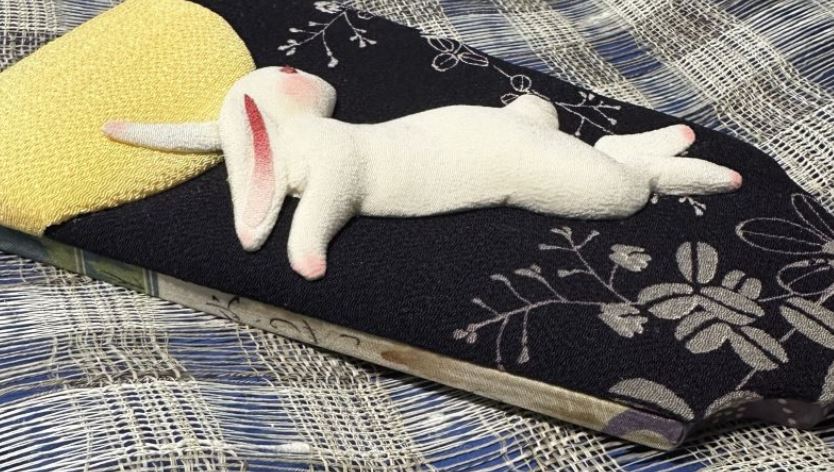 Moon Festival Rabbit Battledore (dark)
